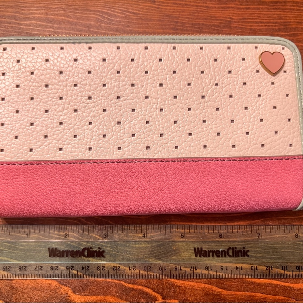 Fossil Wristlet - Picture 5 of 5